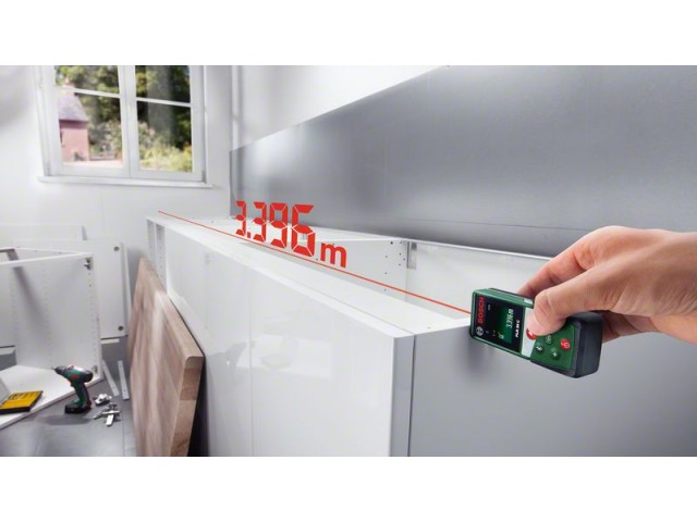 Digitalni laserski merilnik razdalj Bosch PLR 30C v kartonu, 635nm, 0.05-30m, ± 2mm, 0.5s, 2x 1,5 V LR03 (AAA), 0.08kg, 0603672120
