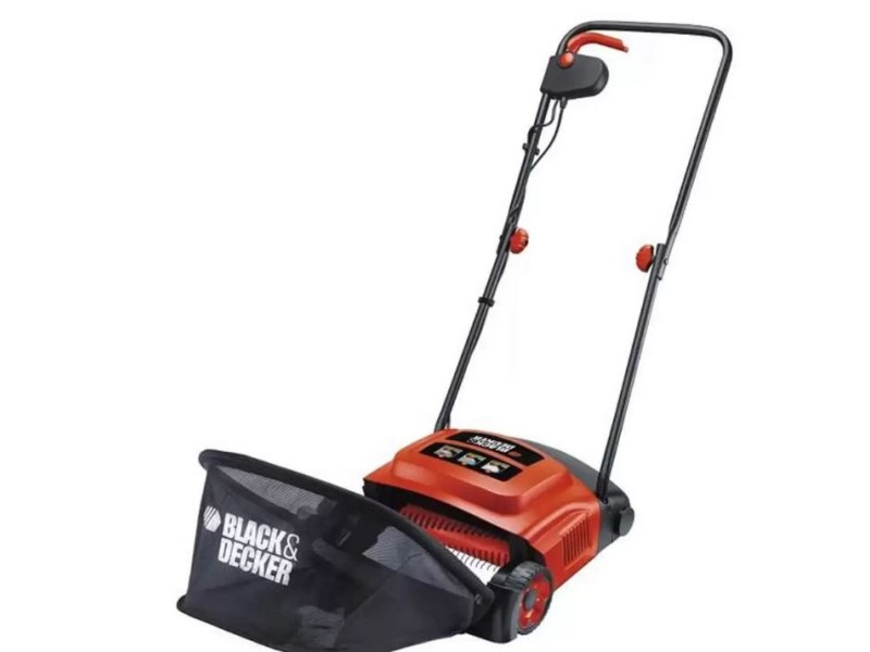 Električni prezračevalnik trate Black and Decker GD300, 600W, 30L, 7kg